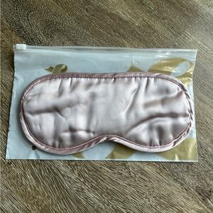 LULUSILK Light Pink Sleep Mask, NWT